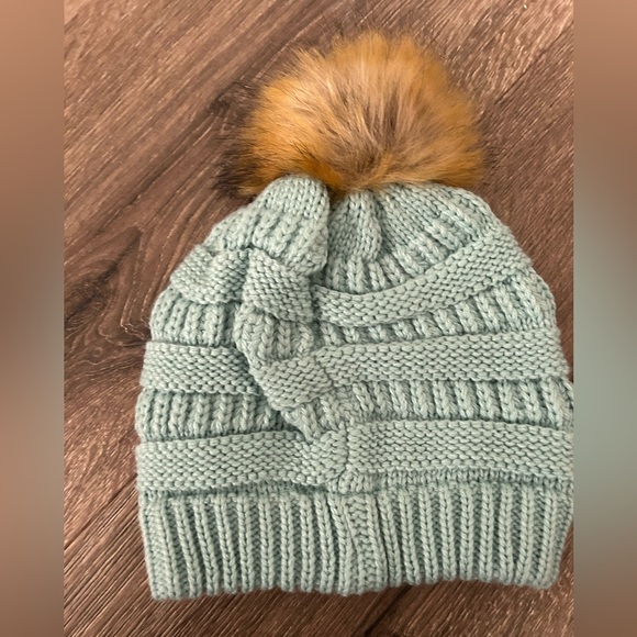 C.C. Blue knit fur pom pom beanie - Picture 3 of 4